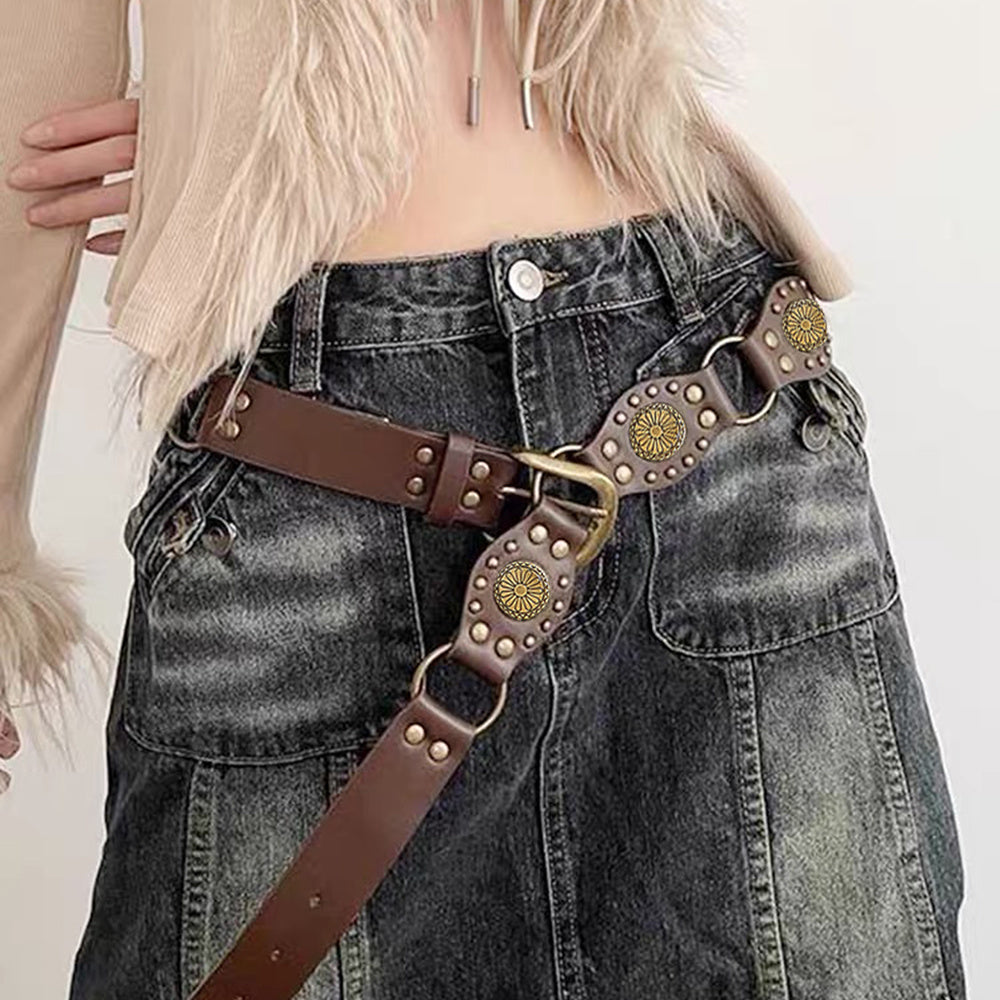 "Vintage Riveted Metal Buckle Belt – Punk Hip Hop Fashion for Men & Women"