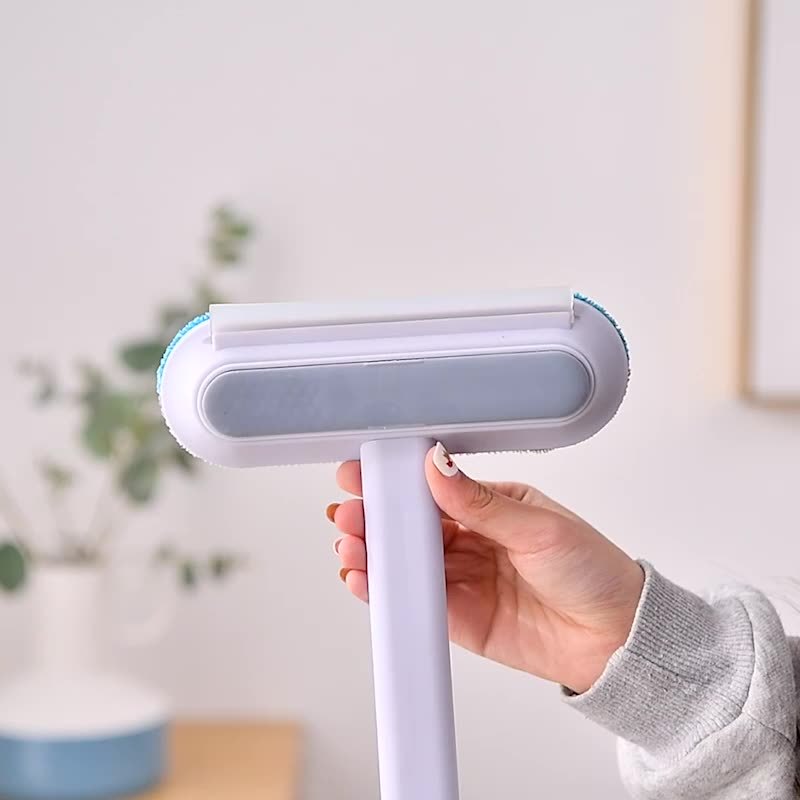 "4-in-1 Pet Hair Removal Brush – Multifunctional Dog & Cat Hair Cleaner and Window Screen Tool"